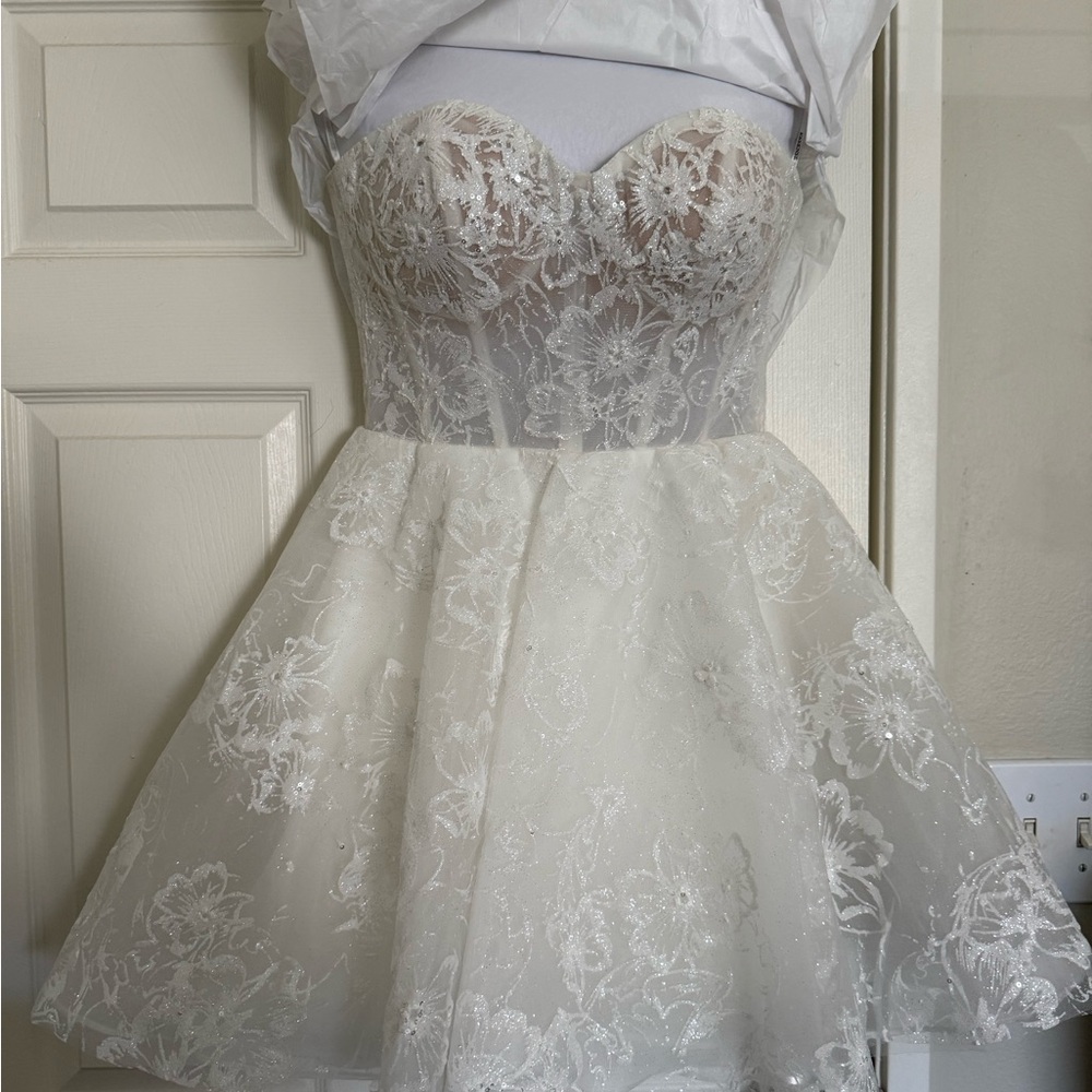 Women's Strapless White Lace Mini Dress